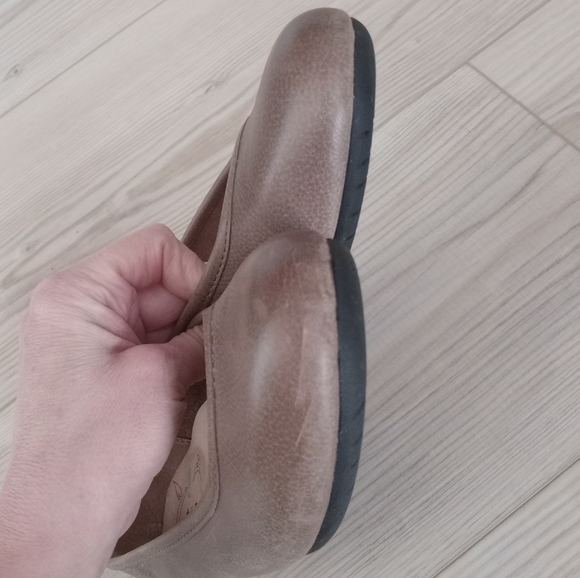 Taos Rascal Flats - Picture 5 of 7